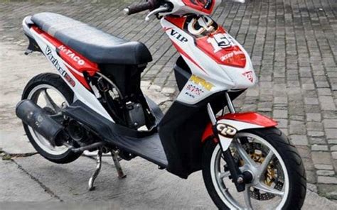 Modifikasi Motor Beat Karbu Road Race