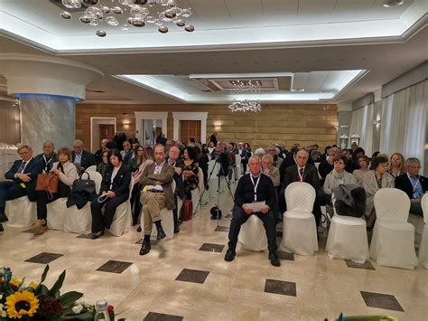 A Gibellina La Assemblea Dell Avis Trapanese