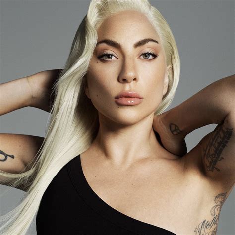 Choquei On Twitter Famosos Lady Gaga Posta V Deo Em Seu Perfil No