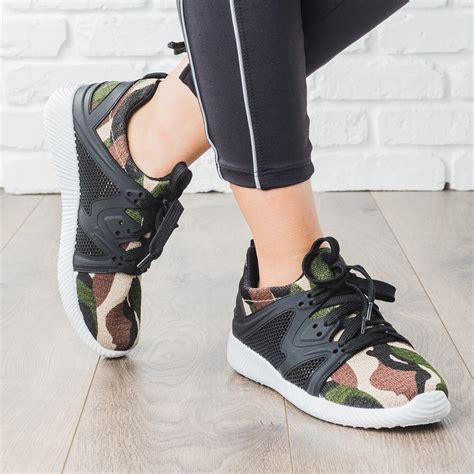 Beautiful Fashion Sneakers Sneakers Fashion Athleisure Fashion Sneakers