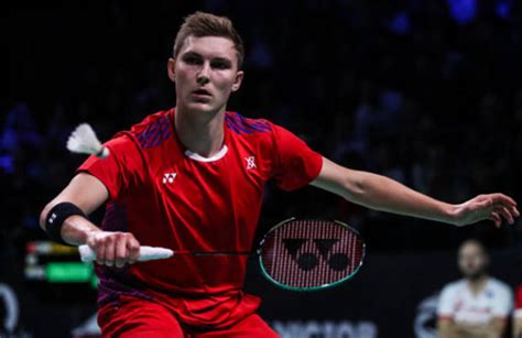 Medalhista Ol Mpico No Badminton Viktor Axelsen Alerta Para Retomada