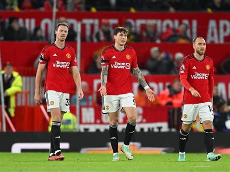 Manchester United Droht Wegen Bevorstehender Klub Bernahme Der