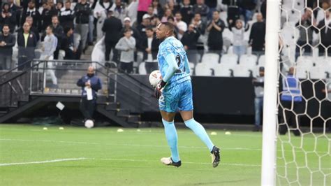 Saída Cássio Corinthians Carlos Miguel fala sobre possibilidade de