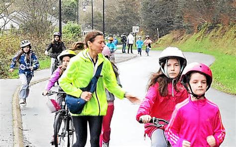 École communale Les élèves s initient au run and bike Le Télégramme