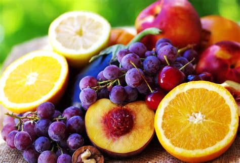 Resveratrol And Vitamin C The Skincare Power Couple Worth Knowing About Df Row