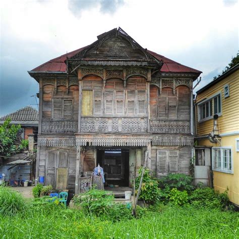 Thonburi Walking Tour Discovering A More Authentic Off Beat Area Of