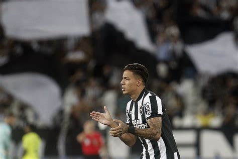 Comentarista não coloca o Botafogo como favorito ao título Portal do