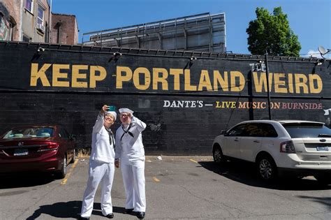 U S Navy Participates In Portland Fleet Week Rose Festival Seawaves