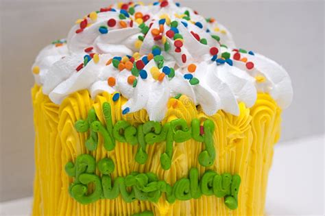 Yellow Cake With Happy Birthday Stock Image - Image of pattern ...