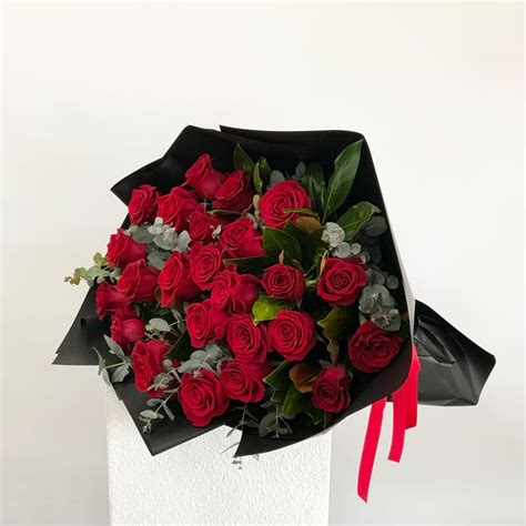 Valentine Rose Bouquet