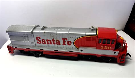 2 Vtg Ho Scale Engines Ahm 1776 Seaboard Coast Line And Bachmann Santa