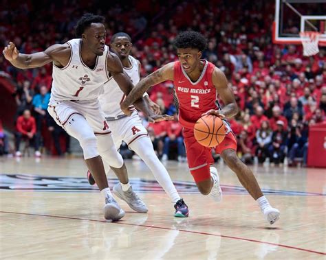 UNM Lobos Basketball Dominate In First Río Grande Rivalry Of The Year