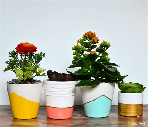 40 Decorative DIY Flower Pot Ideas to Display Plants - Blitsy