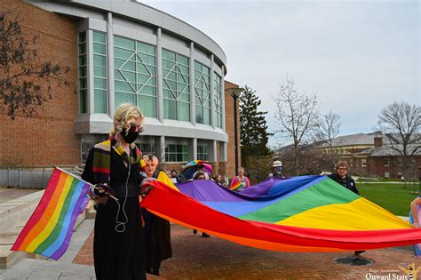 [Photo Story] Penn State Shows Campus Pride During March & Rally