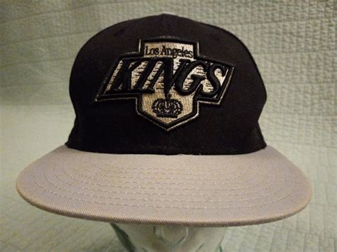 Mens Snapback M L New Era Los Angeles Kings Nhl Vintage Hockey Flat