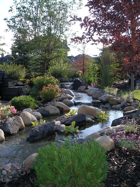 Ponds, Waterfalls, & Streams - Peaks & Valleys Landscaping