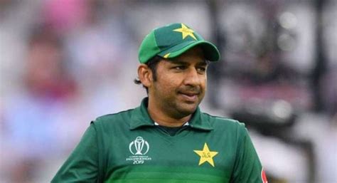 sarfraz   continue  limited overs captain daily times
