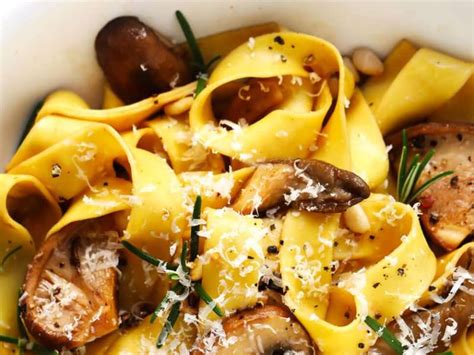 Mushroom Lovers Pasta Recipe Samsung Food