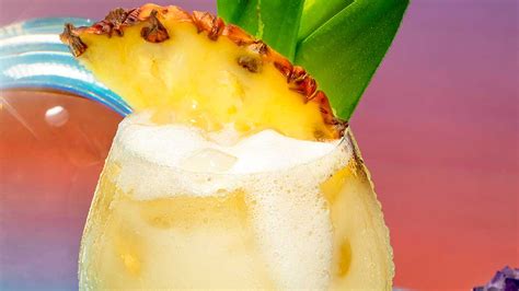 Malibu Pineapple Piña Colada - Malibu Drinks