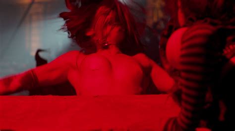 Briana Evigan Nuda ~30 Anni In The Devil S Carnival