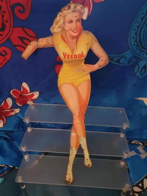 T Le Pin Up Veedol Patineuse Authentique Pin Up En T Le D Coup E Et