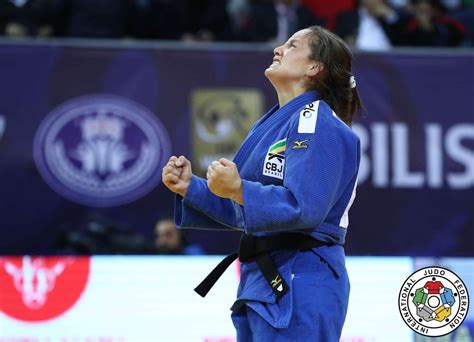 Maria Portela e Victor Penalber são ouro e Brasil já soma sete