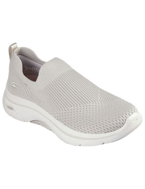 Go Walk Arch Fit 2 0 Paityn Trainers Skechers M S