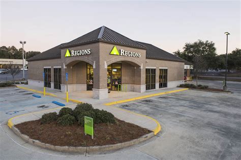 Regions Bank Branch – Ben Radcliff