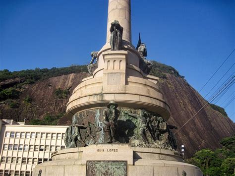 Monumento A Estácio De Sá - Rio: Urca e Monumento a Estácio de Sá | Álbum de Viagens