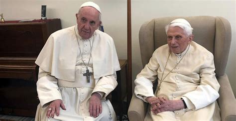 El Papa Env A Una Carta A Benedicto Xvi Para Transmitirle Su Cercan A