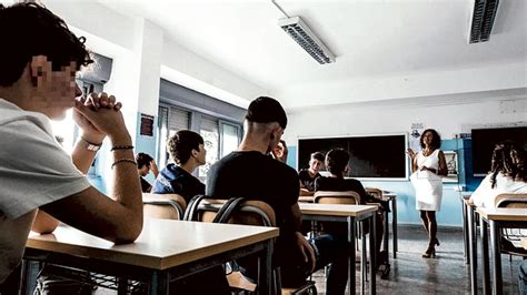 Tutor Alle Superiori In Provincia Di Genova Si Parte Via Ai Corsi Dal