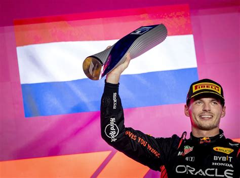 Verstappen Gan El Gp De Qatar En La Celebraci N Por Su Tercer T Tulo