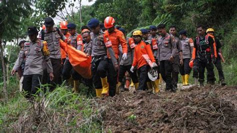 Longsor Di Tana Toraja Tim Gabungan Bnpb Temukan Korban Meninggal