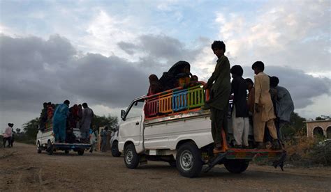 Cyclone Biparjoy Thousands Of People Evacuate Homes In Pakistan The Week