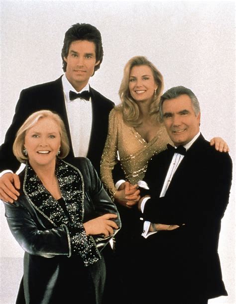 Susan Flannery Ronn Moss Katherine Kelly Lang I John McCook W Serialu