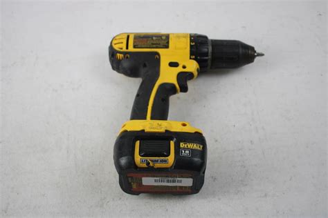 Dewalt Cordless 12 Cordless Drill Drivwer Dcd760 Property Room