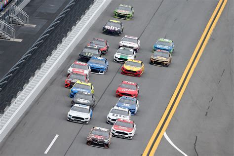 Las Vegas Odds Favorites To Win The Daytona 500