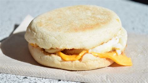 Popular Fast Food Breakfast Sandwiches Ranked Worst To Best