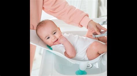 Best Portable Infant Baby Washing Ass Artifact Baby Washing Fart Basin