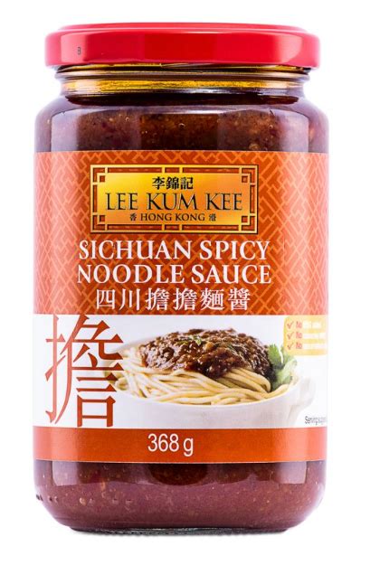 LEE KUM KEE Sichuan Style Spicy Noodle Sauce 368 g - Metro Shop AS