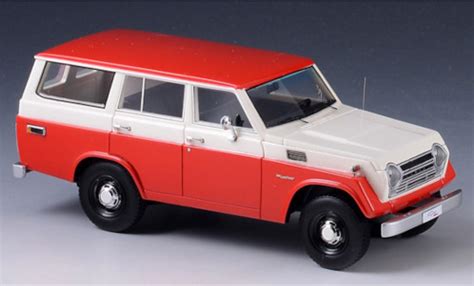 Coche Miniatura Toyota Land Cruiser Glm Fj Rouge Blanche