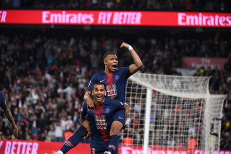 L Quipe On Twitter Kylian Mbapp Confirme Qu Il Restera Au Psg Cet