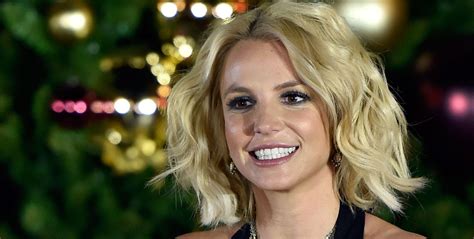 This Heartwarming Video Of Britney Spears Teaching Kids How To Dance