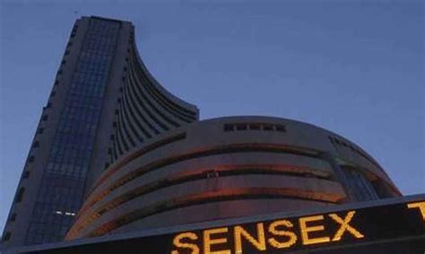 Sensex Nifty Hit Record Highs As Hdfc Twins Rise