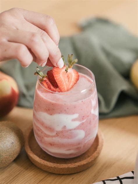 How To Make The Perfect Smoothie A 3 Step Guide The Peach Kitchen