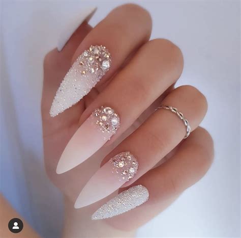 Pin By Bruiloft Nagels Bruiloft Nag On Nail Art Wedding Nails