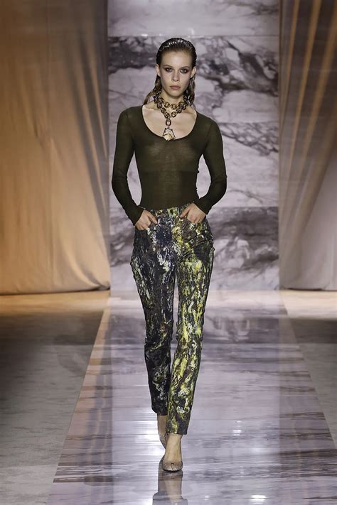 Roberto Cavalli Fashion Show Runway Ready To Wear Fall Winter