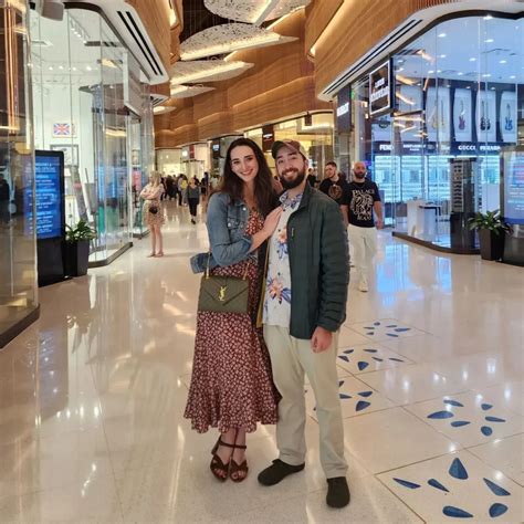 Abigail Shapiro Sexy And Hot Bikini Pictures Livinlavidalowcarb