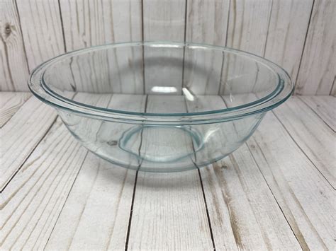 Pyrex Blue Teal Tint Clear Glass Mixing Bowl 25 Quart 325 Etsy