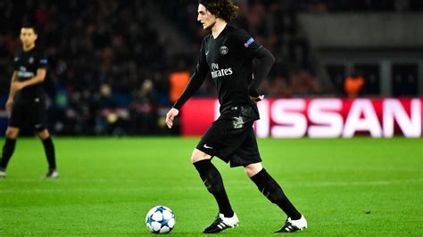 Mercato PSG Plusieurs cadors anglais à laffût pour Adrien Rabiot